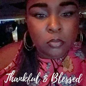 Meet your Posher, Kendra